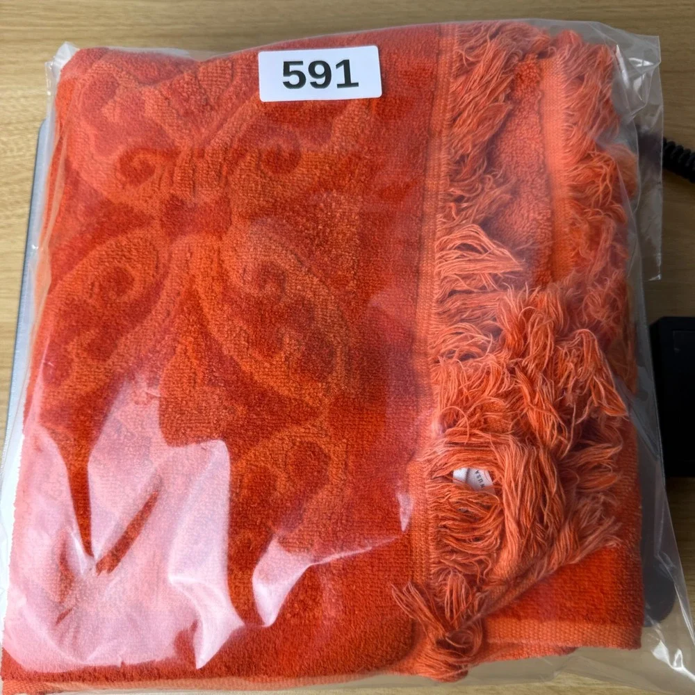 Vintage Fashion Manor Jacquard Damask Bath Towel Orange Fringe Bathroom MCM 1970